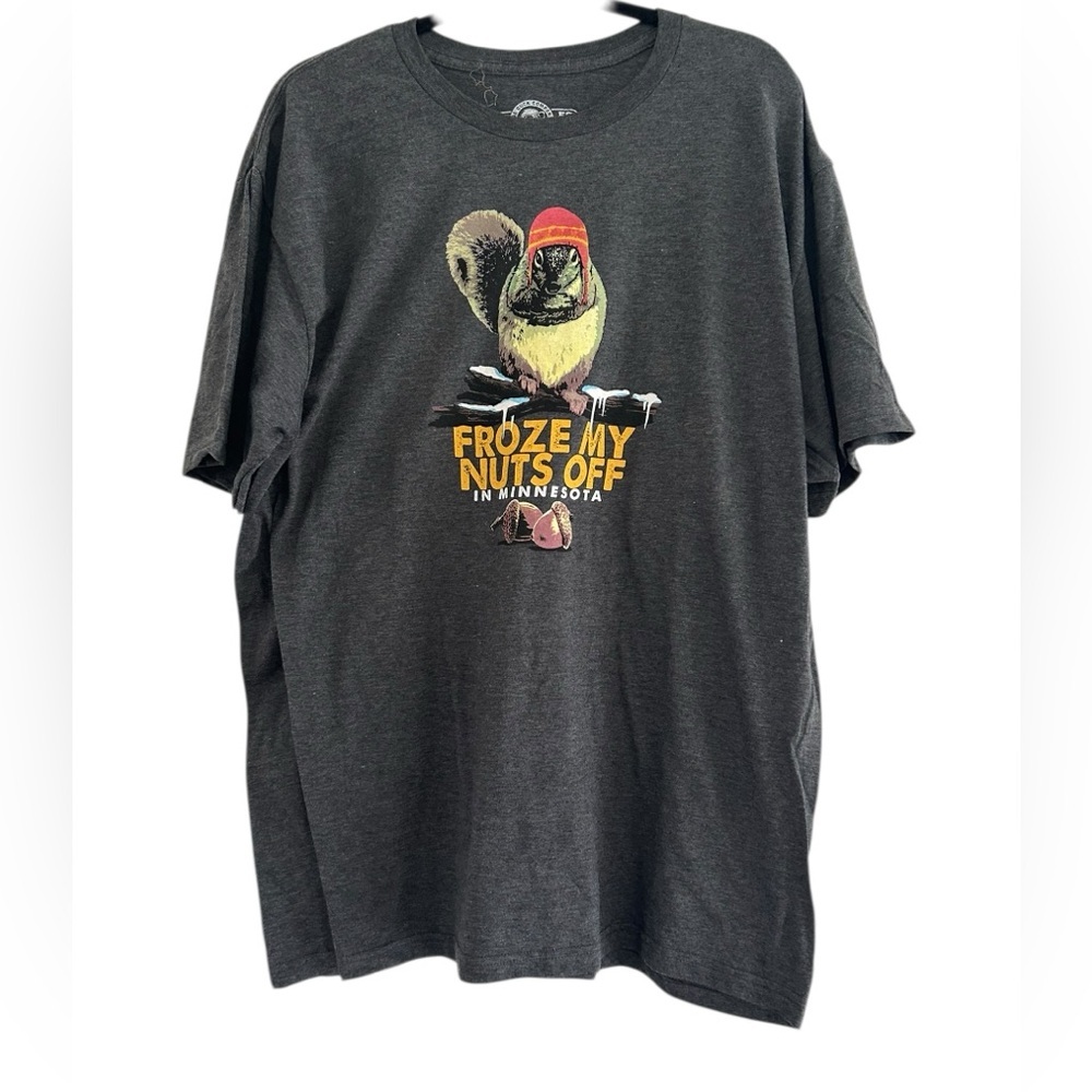 The Duck Company "Froze My Nuts Off" Minnesota Squirrel Graphic T-Shirt Gray XL